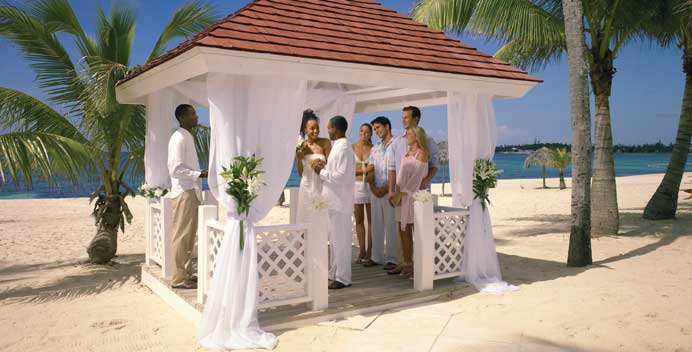 Breezes Resort & Spa- The romantic side of Paradise